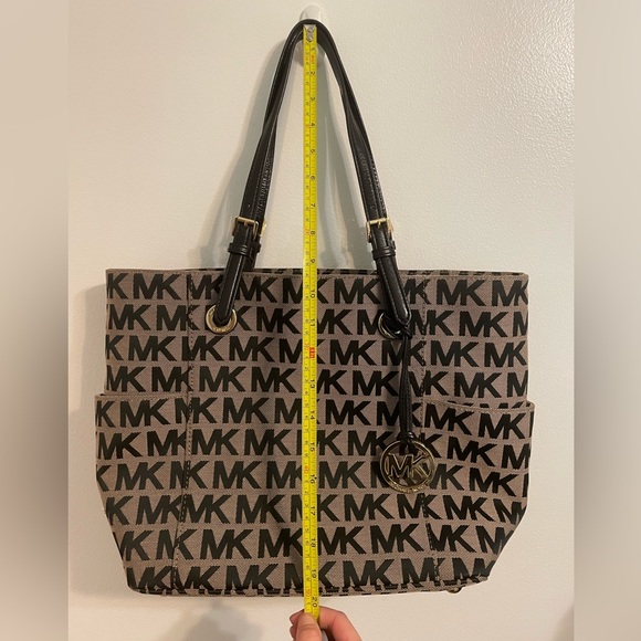Michael Kors Tote - Picture 4 of 11